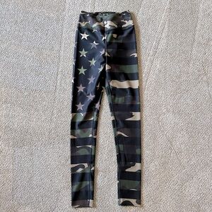 Vastitch Camo Stripes and Stars Leggings ~ S